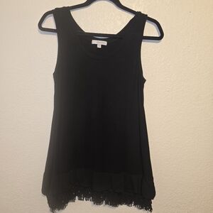 Daisy Fuentes medium rayon blend black detailed fri ge lace hem tunic top